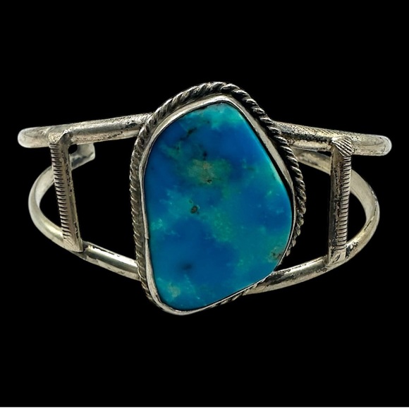 Vintage Sterling Silver & Large Natural Turquoise Split Shaft Cuff Bracelet. - Picture 4 of 11